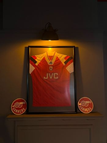 Arsenal vs. Real Madrid: Champions League Quarter-Final Showdown at The George Pub, North London